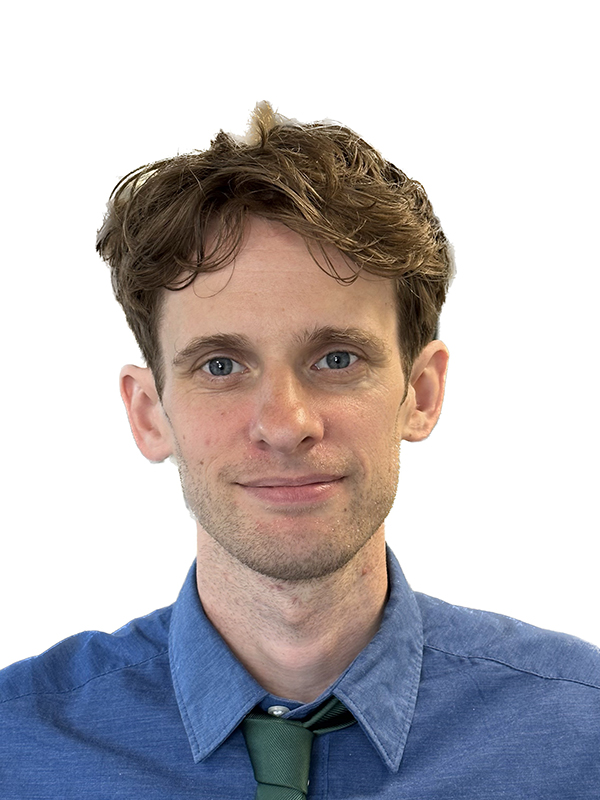 Luke Simons - Photo